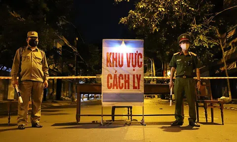 UBND tỉnh Đắk Lắk vừa công bố kết thúc việc phong tỏa 4 tuyến phố và chấm dứt cách ly xã hội TP.Buôn Ma Thuột từ 0 giờ đêm nay.